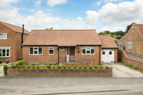 2 bedroom detached bungalow for sale