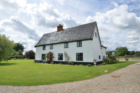 5 bedroom farm house for sale