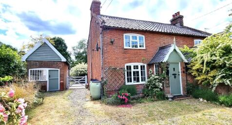 3 bedroom cottage for sale