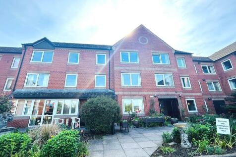 St. Marys Road, Evesham 1 bed apartment for sale
