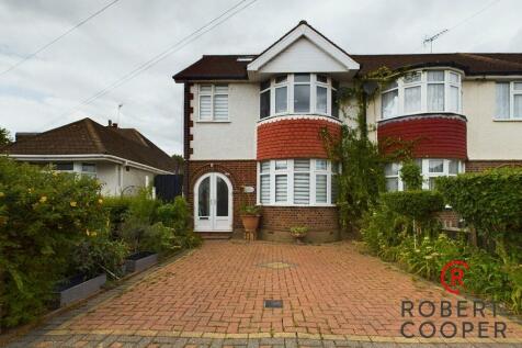 5 bedroom semi-detached house for sale