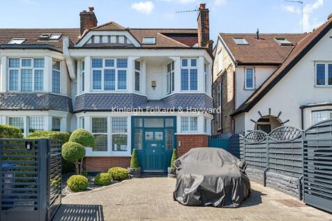 Hilton Avenue, Finchley, London, N12 5 bed semi