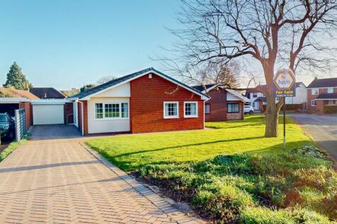 3 bedroom detached bungalow for sale