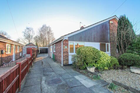 3 bedroom semi-detached bungalow for sale
