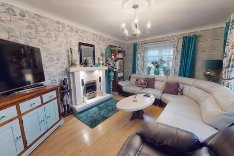 2 bedroom detached bungalow for sale