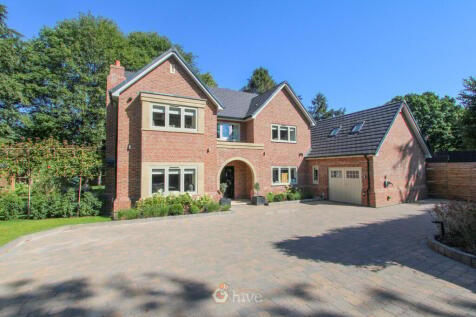 6 bedroom detached house for sale