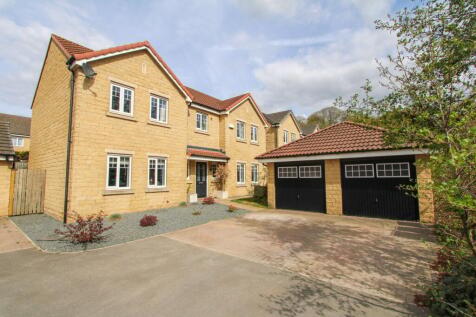 5 bedroom detached house for sale