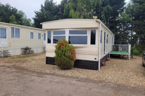 2 bedroom caravan for sale