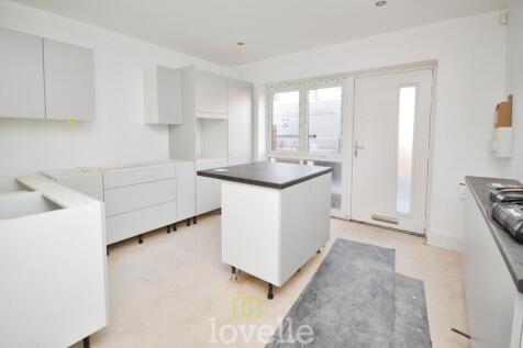 Stable Mews, Cleethorpes DN35 2 bed townhouse for sale