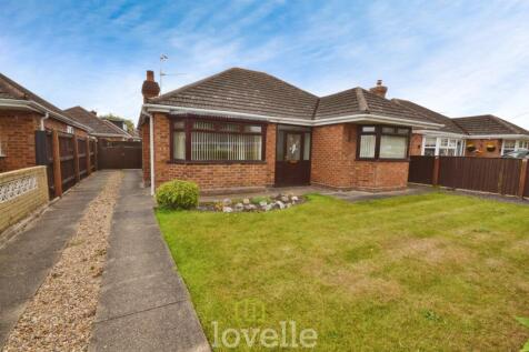 Queen Elizabeth Road, Humberston DN36 3 bed detached bungalow for sale
