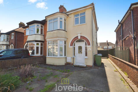 Lestrange Street, Cleethorpes DN35 3 bed semi
