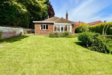 3 bedroom detached bungalow for sale