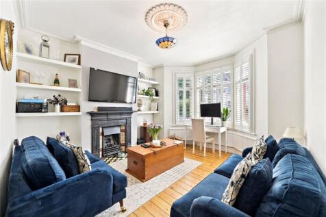 Queensmill Road, Fulham, London, SW6 2 bed apartment for sale