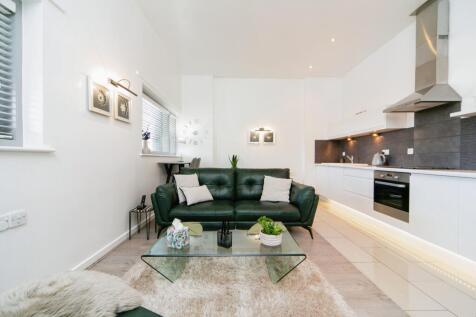 1 bedroom flat for sale