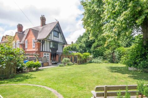 Station Road, North Chailey 5 bed link detached house for sale