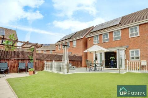 Marjorie Way, Copeswood, Coventry 3 bed detached house for sale