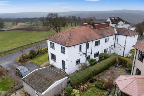 Old Hollings Hill, Guiseley, Leeds 4 bed semi