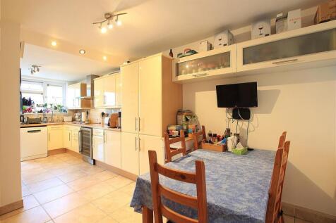 Wheatlands, Heston TW5 5 bed detached house for sale