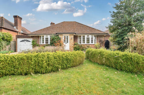 Kirdford Road, Wisborough Green 2 bed bungalow for sale