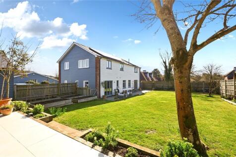 Little Dale Farm, Colliers Green 5 bed detached house for sale