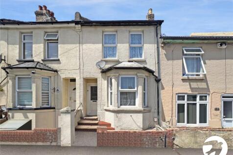 Edinburgh Road, Chatham, Kent, ME4 2 bed terraced house for sale