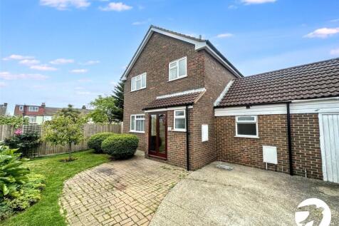Corral Close, Chatham, Kent, ME5 5 bed detached house for sale