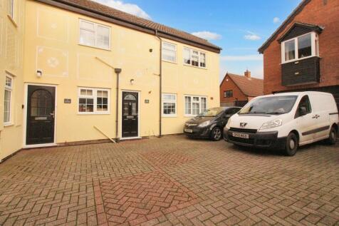 2 bedroom maisonette for sale