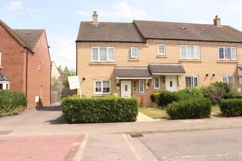 Ivel Road, Shefford, SG17 3 bed end of terrace house for sale