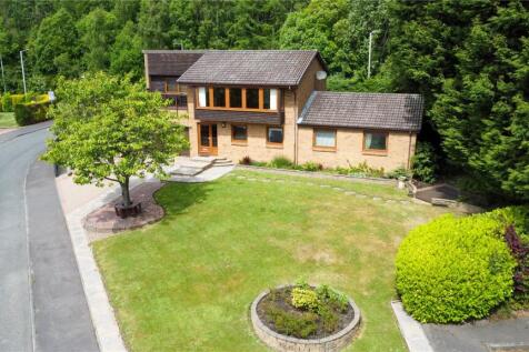 Tweedsmuir Court KY6 4 bed detached house for sale