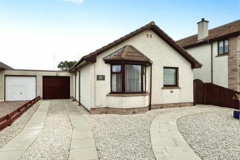 Station Court, Elgin IV30 2 bed bungalow for sale