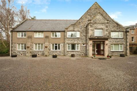 Strathpeffer, Highland IV14 5 bed detached house for sale
