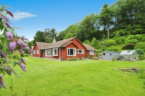 4 bedroom bungalow for sale