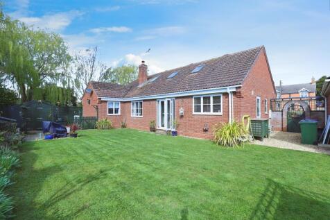 5 bedroom chalet for sale