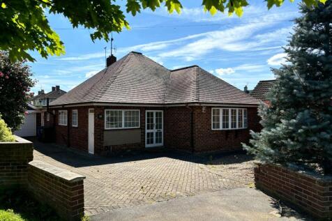 Nutwell Lane, Doncaster DN3 2 bed bungalow for sale