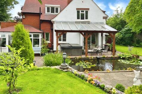 Village Street, Doncaster DN6 4 bed detached house for sale
