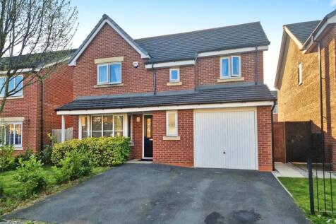 Moss Lane, Manchester M28 4 bed detached house for sale