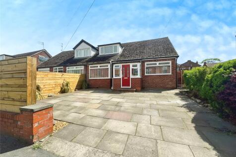 Newearth Road, Manchester M28 3 bed bungalow for sale