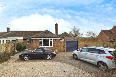 4 bedroom bungalow for sale