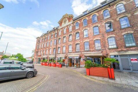 1 bedroom flat for sale