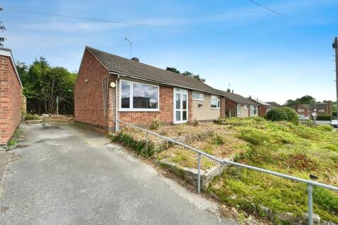 2 bedroom bungalow for sale