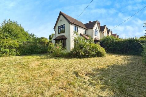 Coventry Road, Bedworth CV12 3 bed detached house for sale