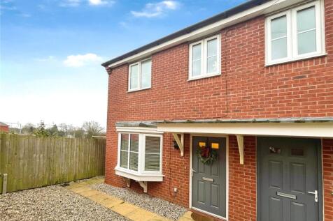 Weavers Close, Bedworth CV12 3 bed semi