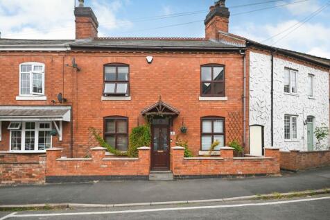 Albert Road, Leicestershire LE10 3 bed terraced house for sale