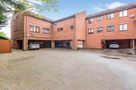 Granville Gardens, Leicestershire LE10 1 bed flat for sale