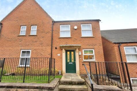 2 bedroom semi-detached house for sale