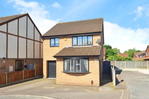 Clovelly Way, Warwickshire CV11 4 bed detached house for sale