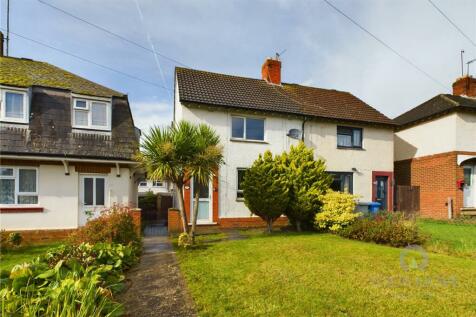 2 bedroom semi-detached house for sale