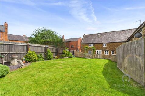 West Street, Northamptonshire NN6 4 bed cottage for sale