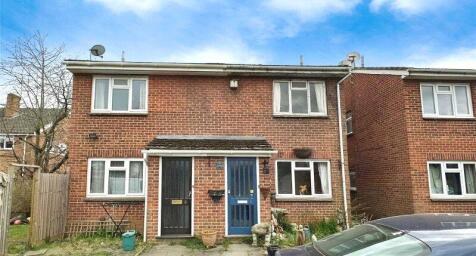 1 bedroom semi-detached house for sale