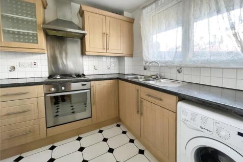 Romney Close, London SE14 1 bed flat for sale